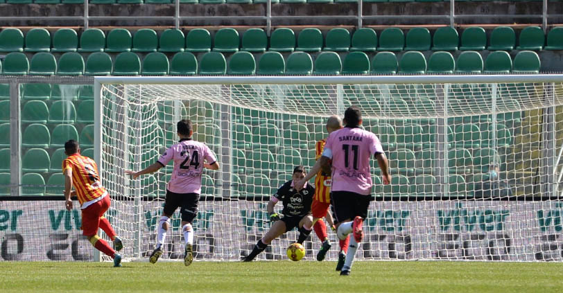 Verna in gol contro il Palermo